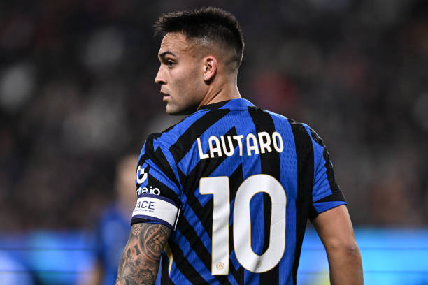 在首两轮的 在首两轮的