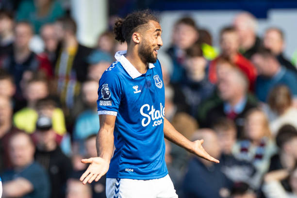 但埃弗顿出 但埃弗顿出